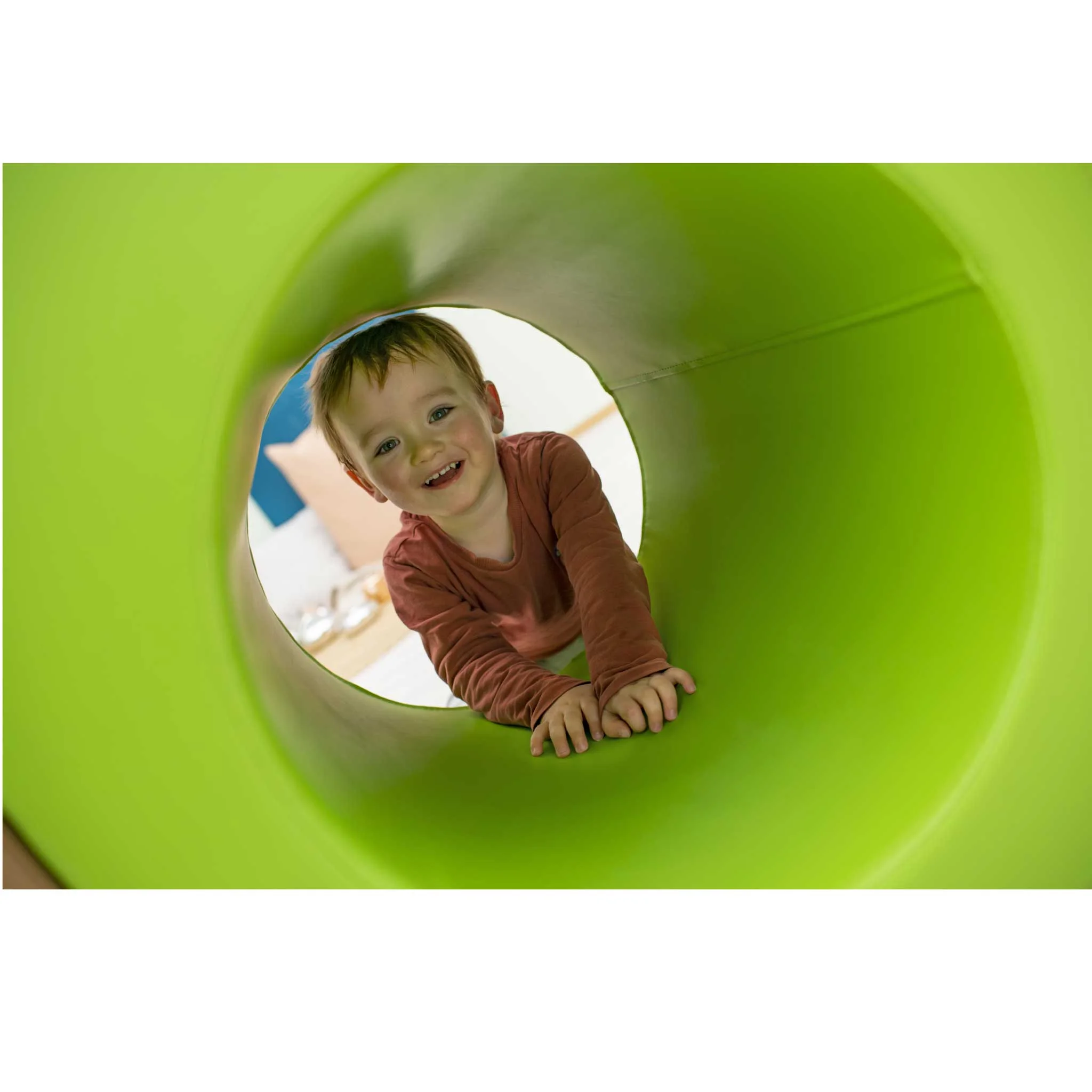 Kinder, Spielgeräte, Tunnel, grün, Kleidung