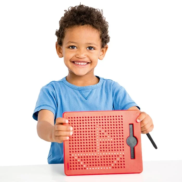 Lernspiel, Perforierte Platte, rotes Steckbrett, Bildungsspielzeug, Kinderaktivität