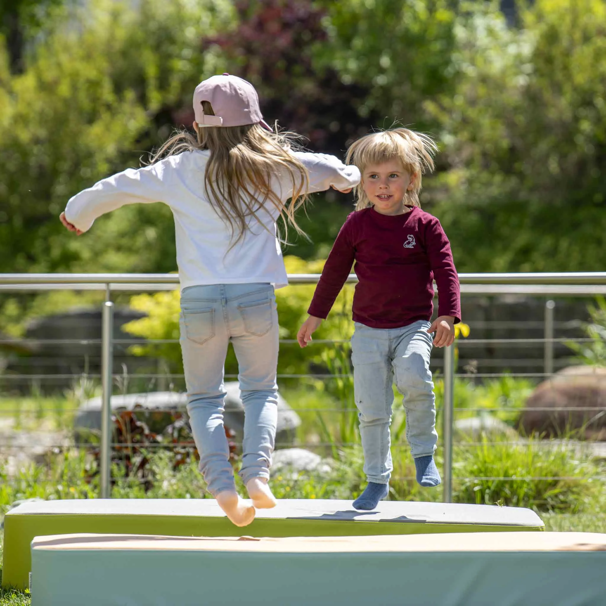 Kinder, Kinderbekleidung, Outdoor, Jeans, Spiel