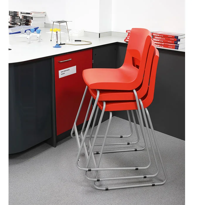 Stuhl, Barhocker, Stapelstuhl, Rot, Metallbeine