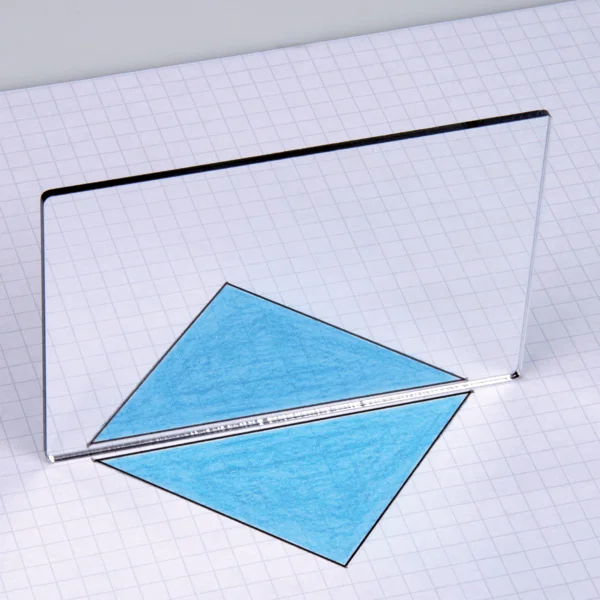 spiegel, quadratisches spiegelbild, kanten, blaue form, blaues papier