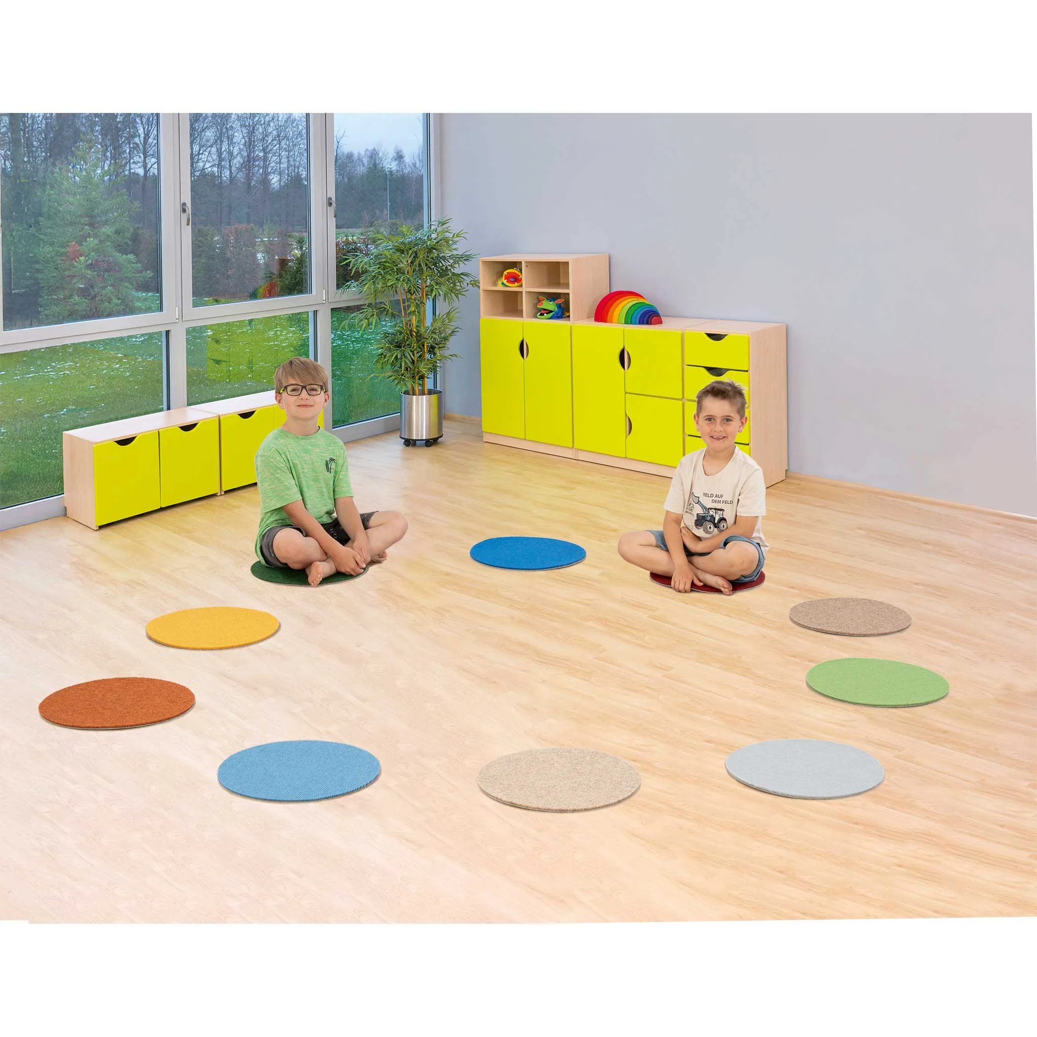 Kinderzimmer, Kuschelbereich, Korkmatte, Puzzlescheiben, Aufbewahrungsmöbel