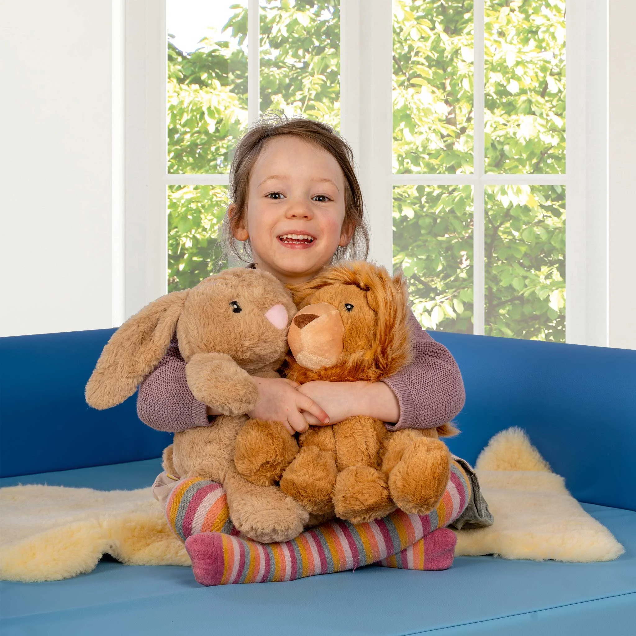 Spielzeugteddy, Kuscheltier, Löwenfigur, Hundeteddy, Kinderplüschtier