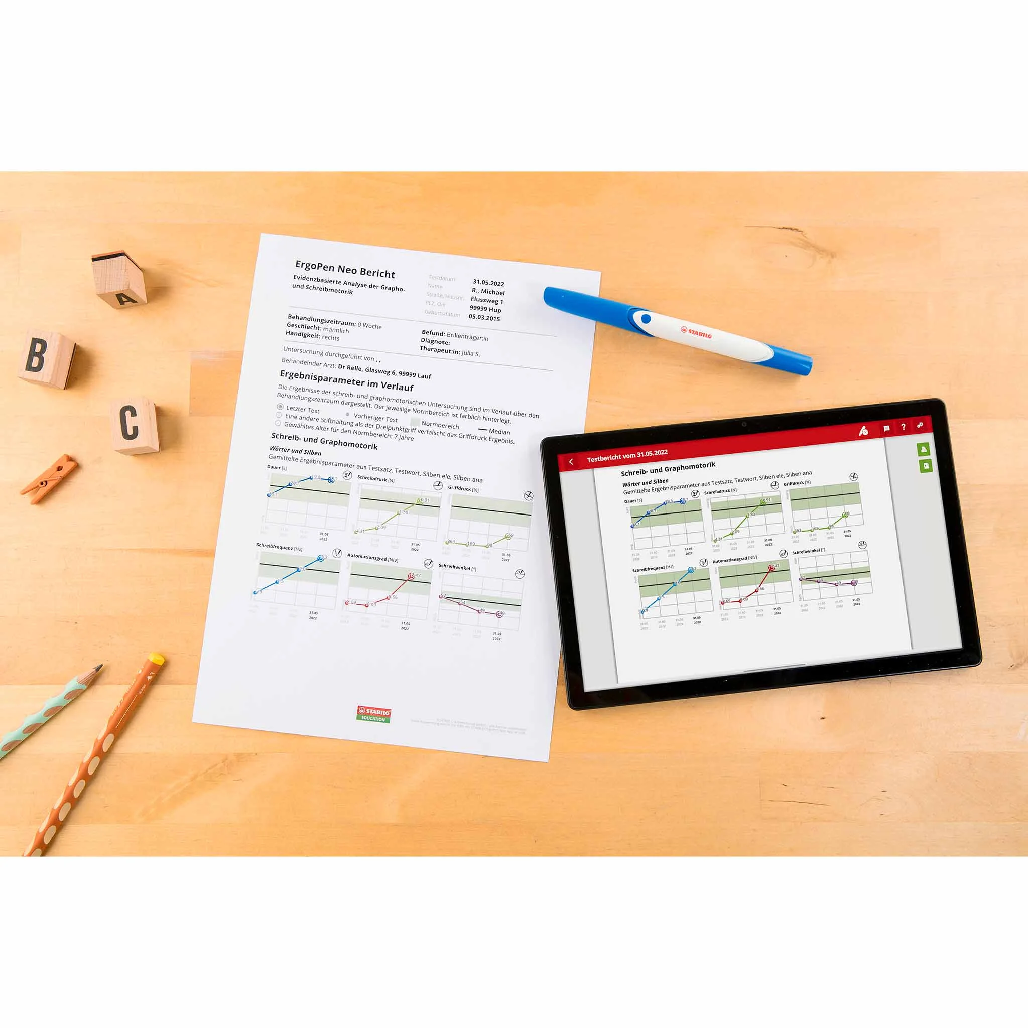 tablet, document, blauer stift, holzschreibtisch, Grafiken