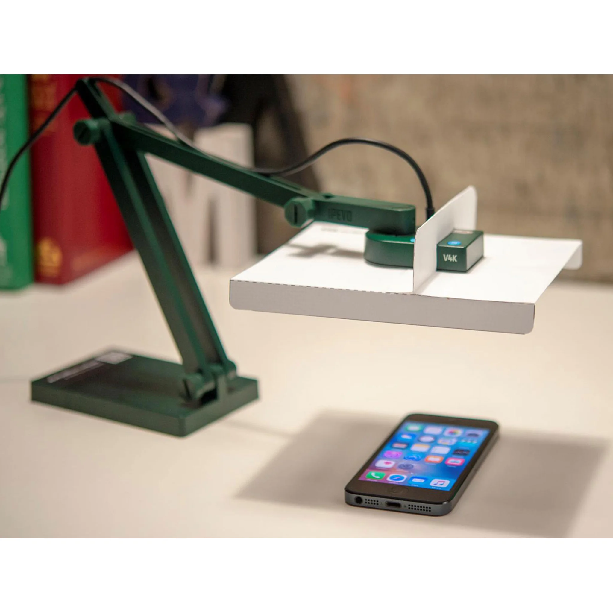 Tischlampe, Bürolampe, Verstellarm, LED-Lampe, Smartphone-Ladeplatz
