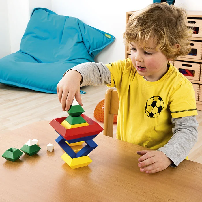 Bauspiel, Holzspielzeug, Klemmbausteine, Tierketten, Kinderzimmer