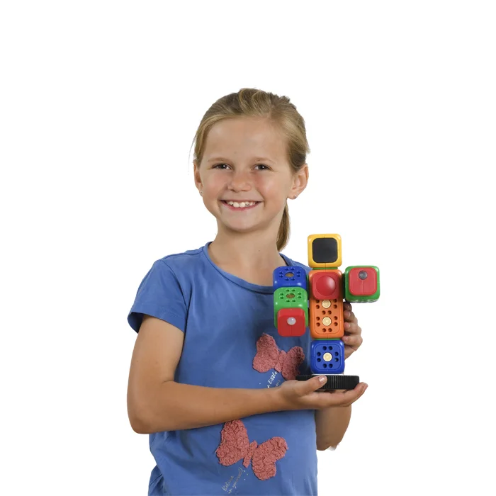 Kinderspielzeug, Bausteine, Würfel, Klemmbausteine, Spielzeug