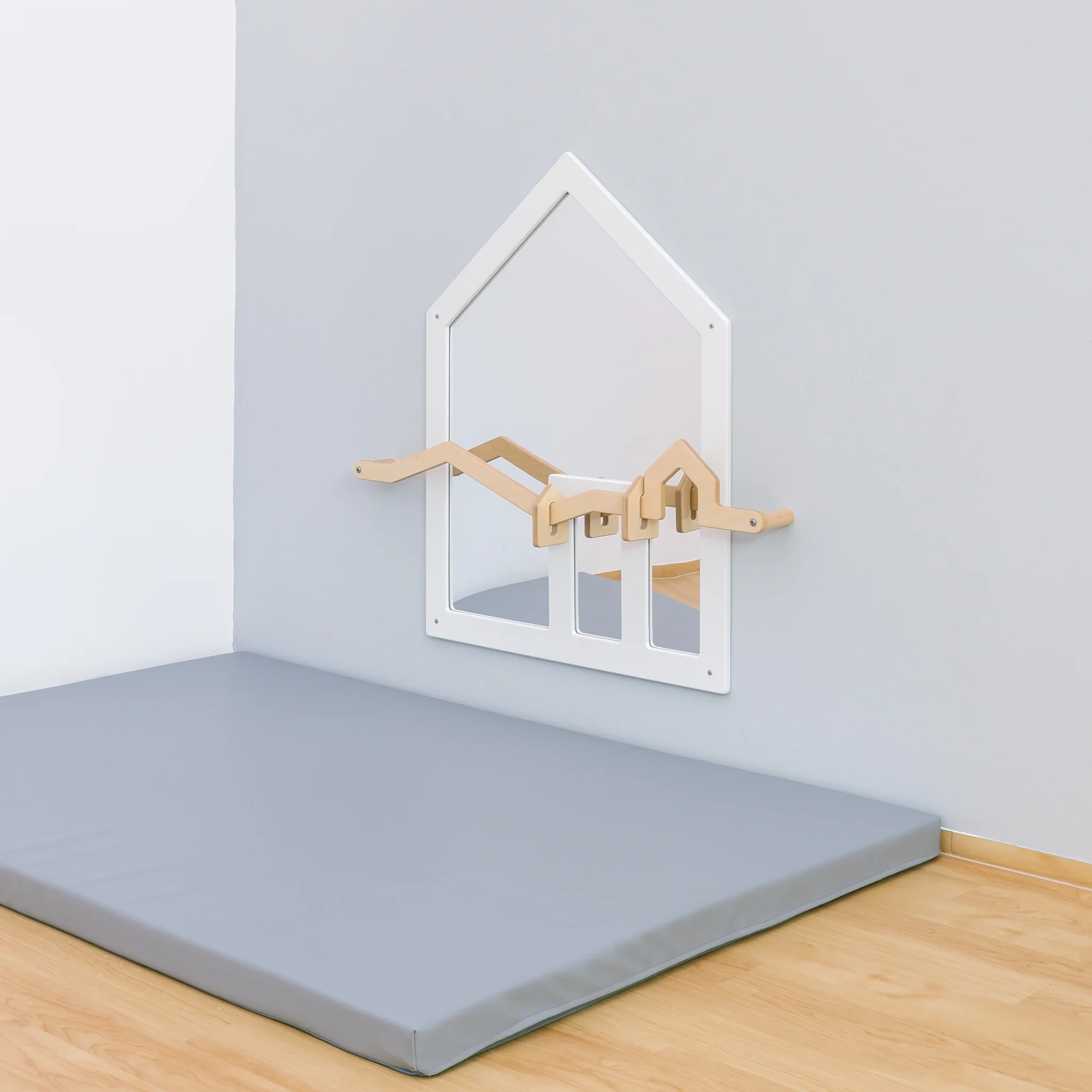 Kinderbettrahmen, Holzstangen, Kunststoffrahmen, Bettkonstruktion, Wandbett