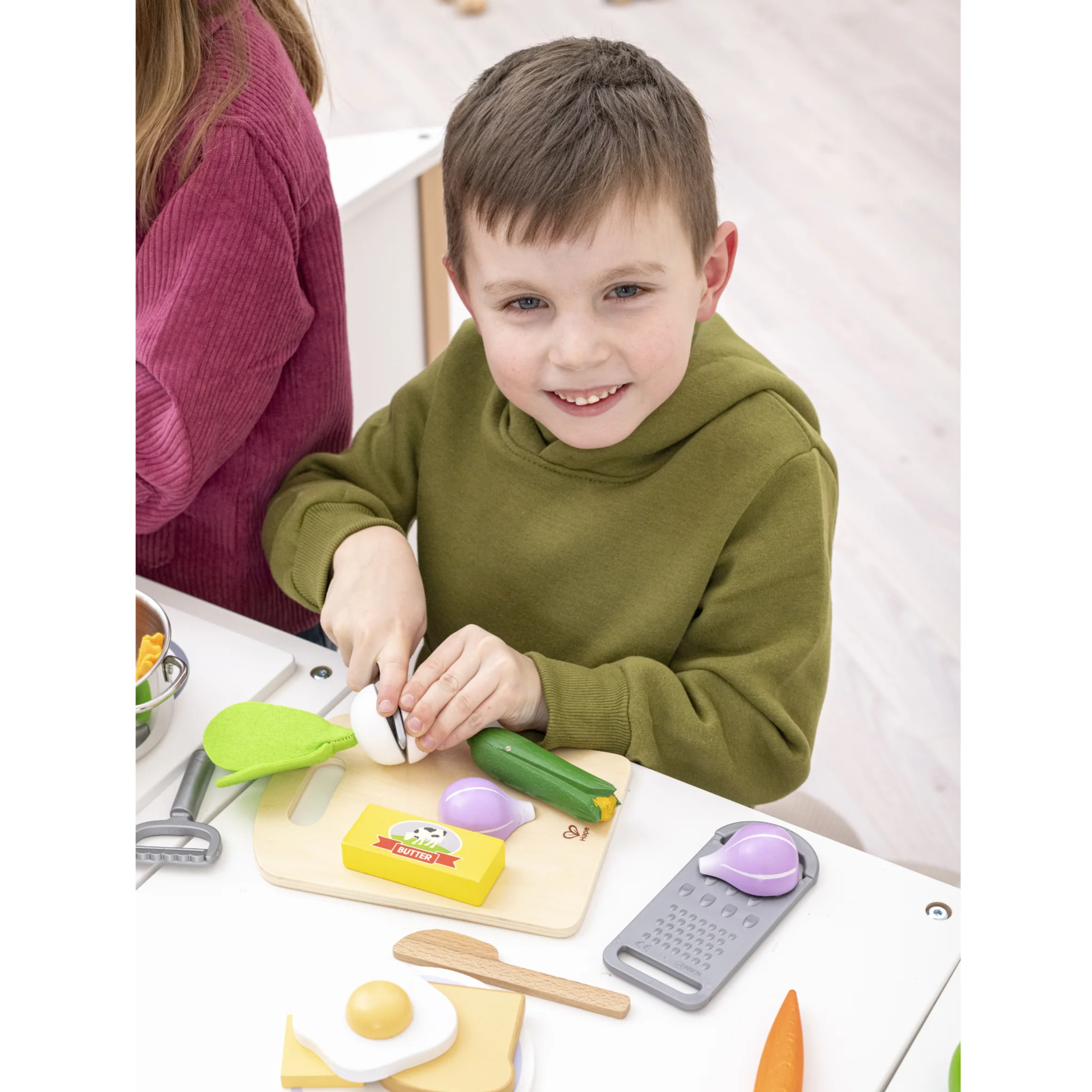Kinderkochset, Holzspielzeug, Kochzubehör, Gemüse, Küchenwerkzeug