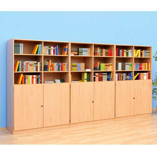 Systemschrankwand Campus mit 48 hohen Boxen 