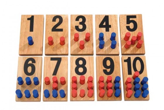 Zahlenstecktafeln aus Holz 