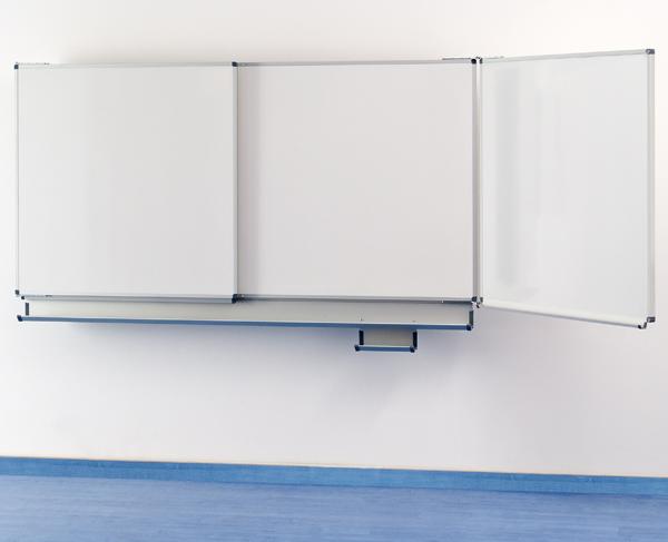 Whiteboard-Klapp-Schiebetafel Mittelfläche: 200 x 100 cm - Flügel: 100 x 100 cm