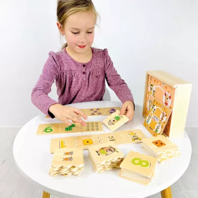 kinderspiel, geduldsspiel, zahlenkarten, holzspielzeug, loesespiel