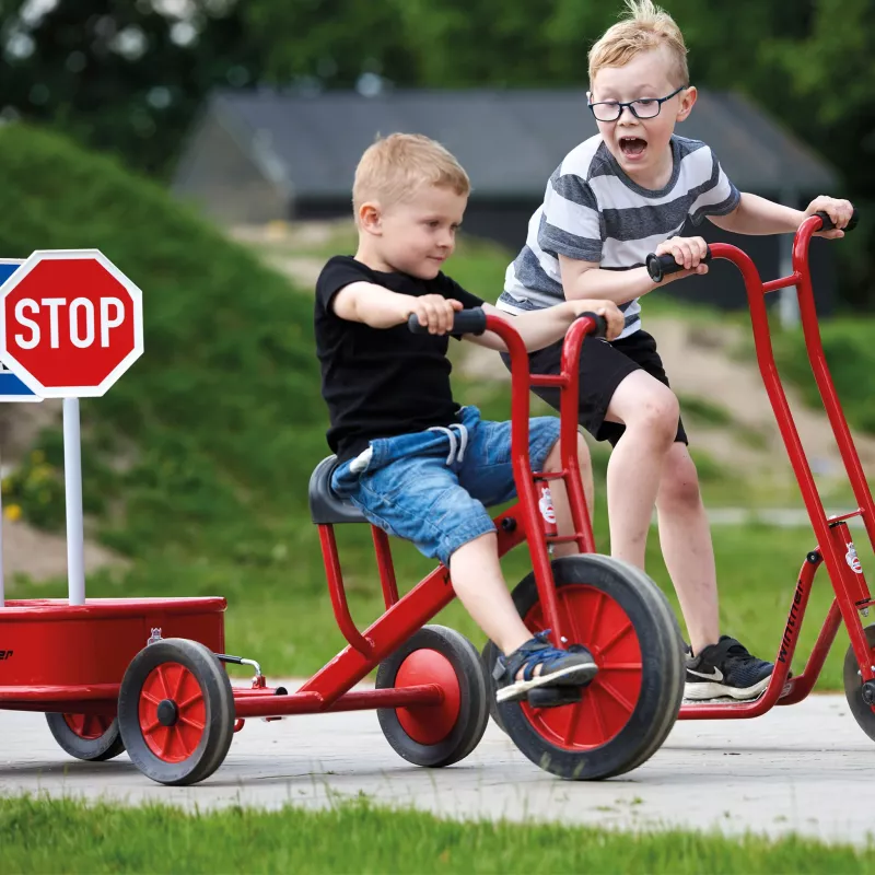 Pferdtrage, Kinderfahrrad, Dreirad, Rot, Straßenverkehrszeichen