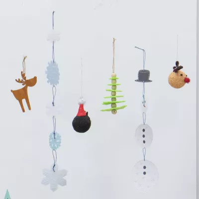 Hänger, Weihnachtsdeko, Christbaumkette, Winterdeko, Schneeflocke