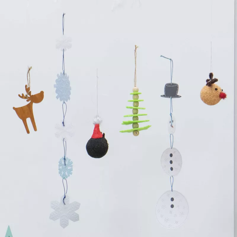 Hänger, Weihnachtsdeko, Christbaumkette, Winterdeko, Schneeflocke