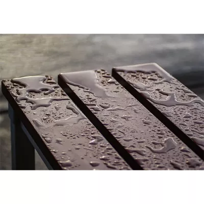 Schokolade, Tafel, Holzbank, Glänzende Oberfläche, Wassertröpfchen