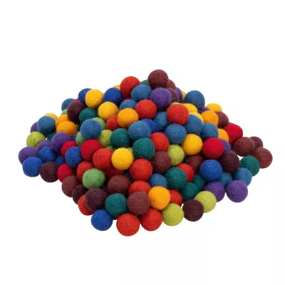 feltkugeln, bunte perlen, bastelbedarf, bunt, flauschige kugeln