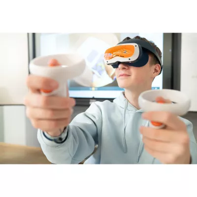 VR-Headset, Gamer, Virtual-Reality, Gaming-Accessory, Headset-Controller