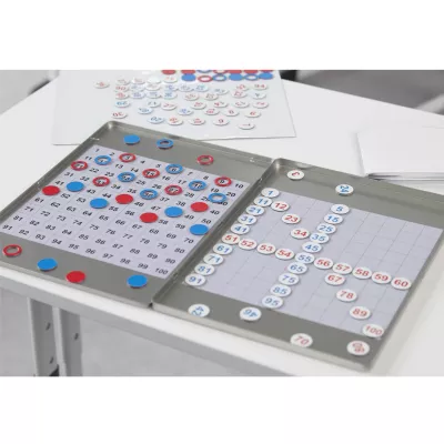 Bingo, Bingo-Spiel, Zahlentafeln, Spielbrett, Zahlenscheiben