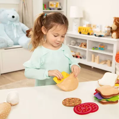 Holzspielzeug, Knete, Koch-/Backspielzeug, Bau-/Arbeitsplatte, Kinderzimmer-Spielzeug