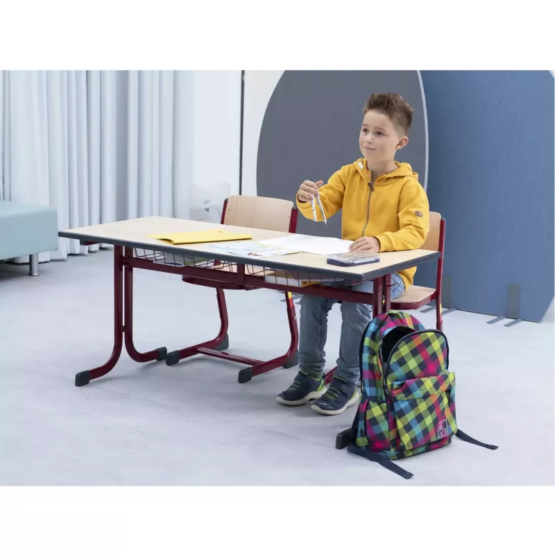 Schreibtisch, Schulbank, Schulmaterial, Rucksack, Helmdesign