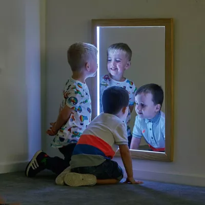 Kinder, Spiegel, Spielzeugauto, Haushalt, Kleidung