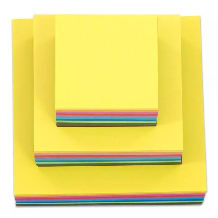 post-it, Sticky notes, bunte Schichten, gelb, gestapelte Blätter