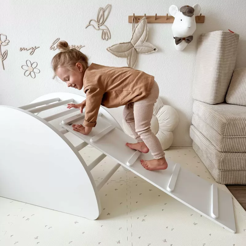 Kletterwand, Klettern, Kinderzimmer, Holzspielzeug, Naturlike Spielgeräte