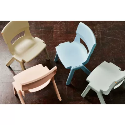 Kinderstühle, Miniature Stühle, Sitzmöbel, Pastellfarben, Sitzset
