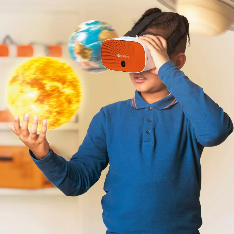 VR-Headset, Oculus style, virtuelle Realität, Headset, Junge