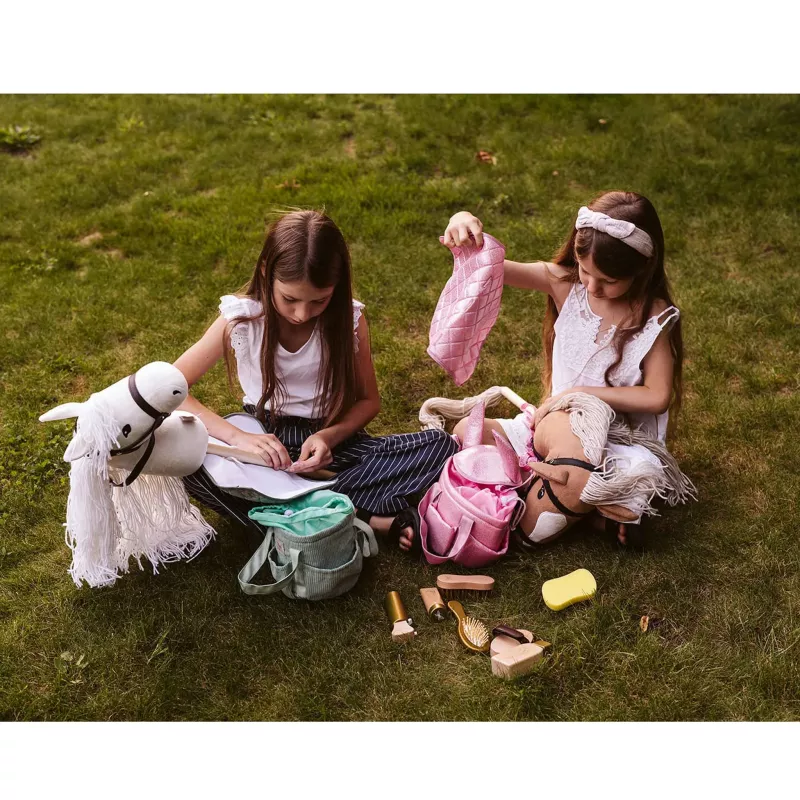 Spielzeug, Pferd, Puppe, Rucksack, Wiese