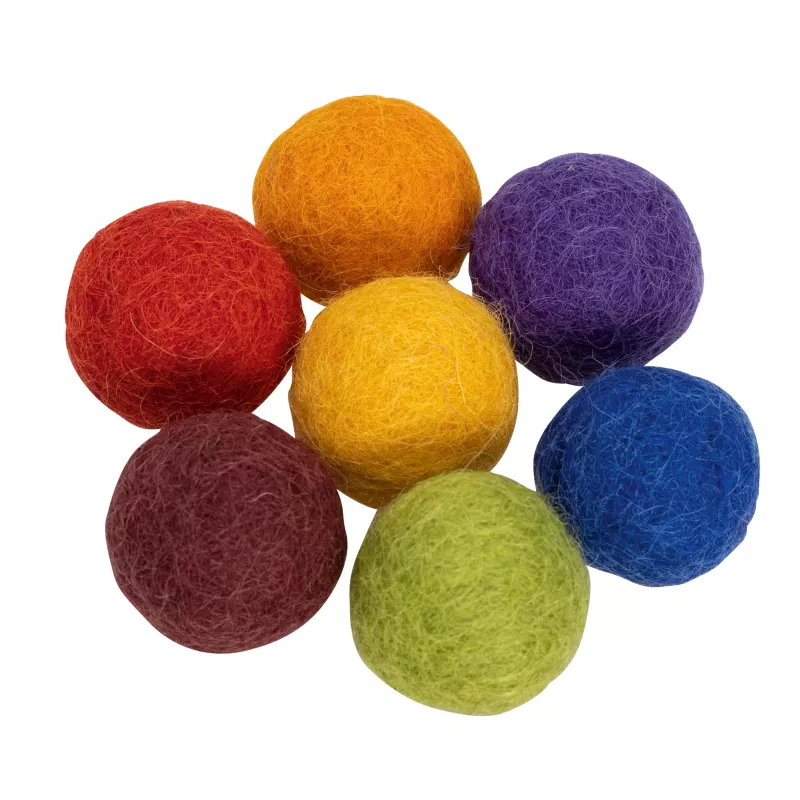 felt balls, bunte bälle, bunte wollkugeln, handarbeit bälle, multicolor felt balls
