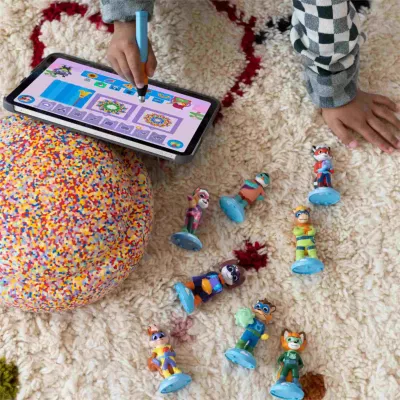 kinderspielzeug, tabletten-stift, digitale-zeichnung, figuren, spielzeugfiguren