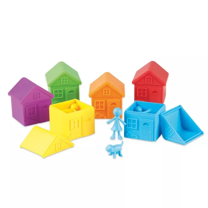 Baukasten, Klemmbausteine, Spielzeughaus, Kinderfiguren, Prismenformen