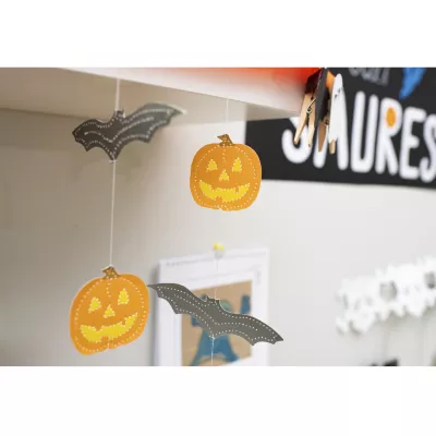 Halloween, Papierdeko, Kürbis, Fledermaus, hängende Dekoration