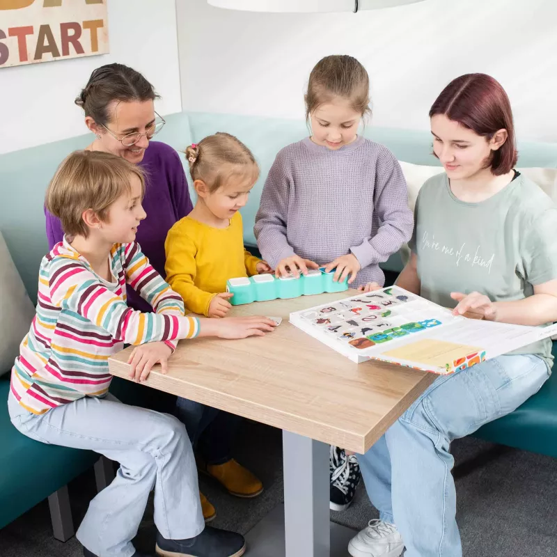 Kinder, Puzzleset, Brettspiel, Kissen, Gruppe