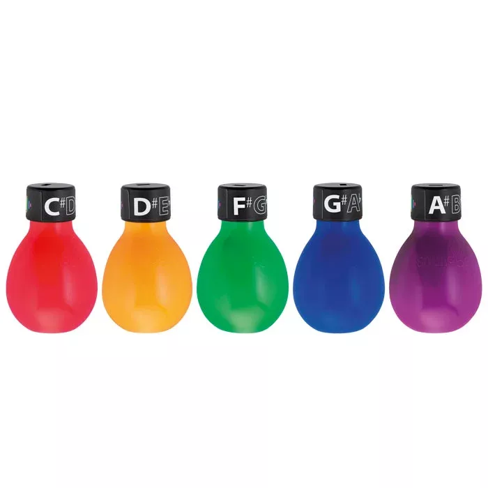 Nagellack, Farbkugeln, Farbstifte, Glasflasche, Kugelform