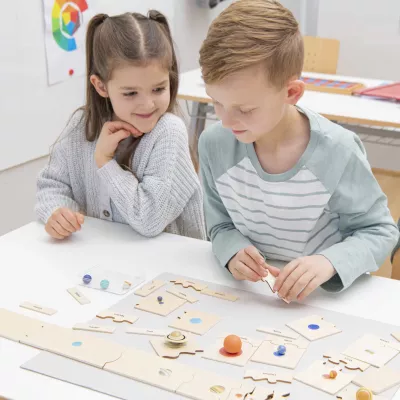 kinder, haptisch,  Brettspiel, pädagogisch, Holzstücke