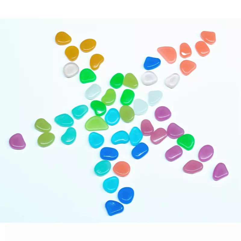 bunte Kiesel, farbensteine,  candy-like beads, pile of pebbles, glänzende Tropfen