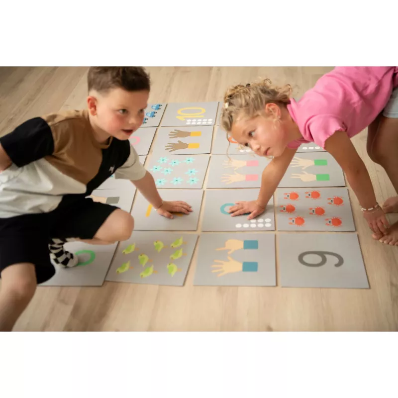 Lernspiel, Tafel/Kartenspiel, Kacheln, Kinderaktivität, Mathe-Spiel