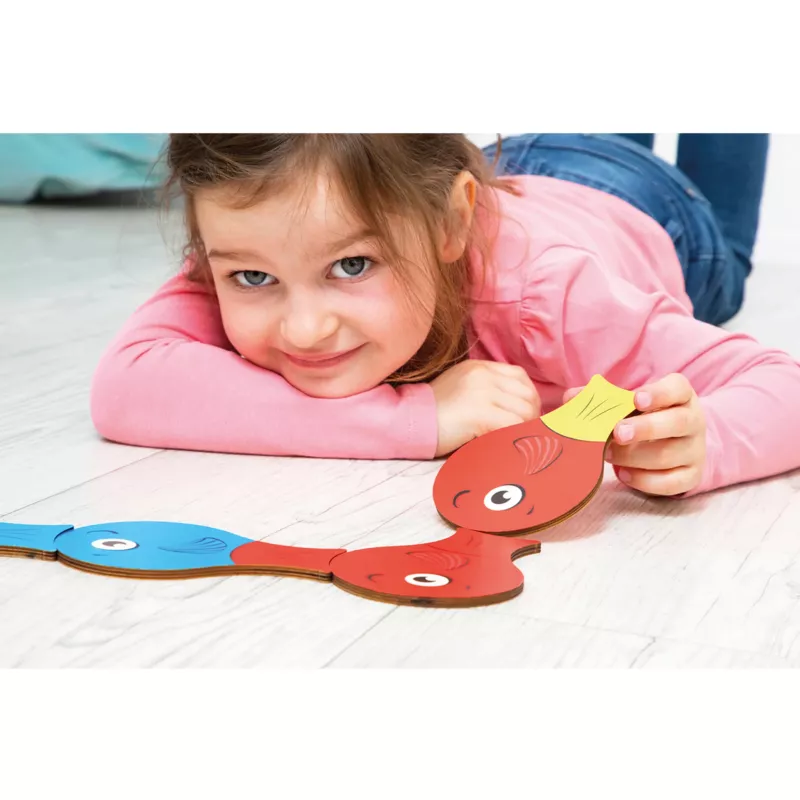 Kinder, Papierkette, Kunstprojekt, Fisch, Tier