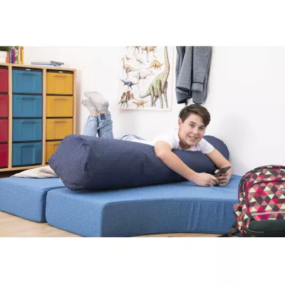 sofa bed, couch bed, blaue Polsterung, Kniekissen?