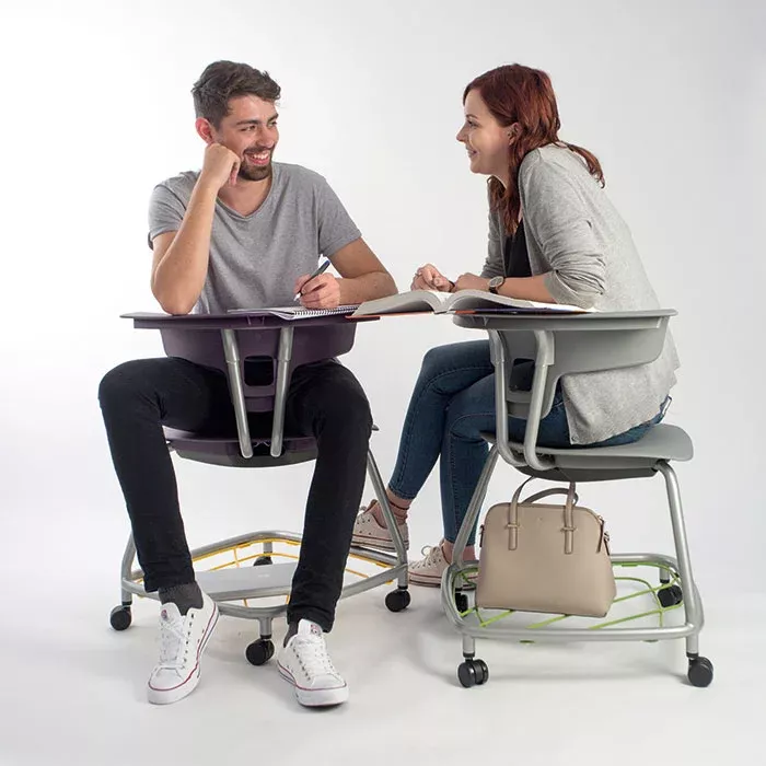 Schülerschreibtisch, Kombischreibtisch, Schreibtischstuhl, Rollischreibtisch, Kopfkissen