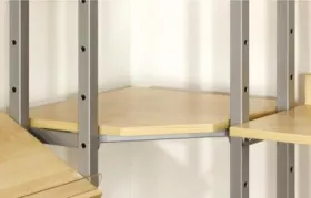 Eckteil zur Verbindung der einseitigen Wandregale