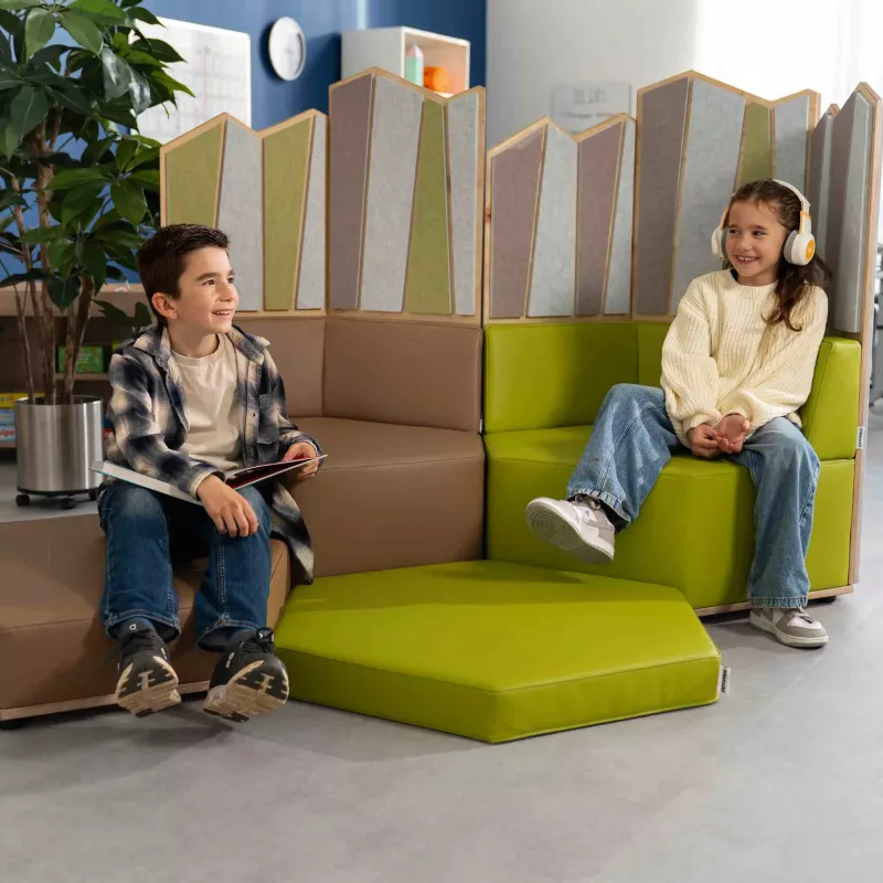 Kinderstuhl, Sitzlandschaft, Kuschelzone, Paar Sitzpölster, Kopfhörer