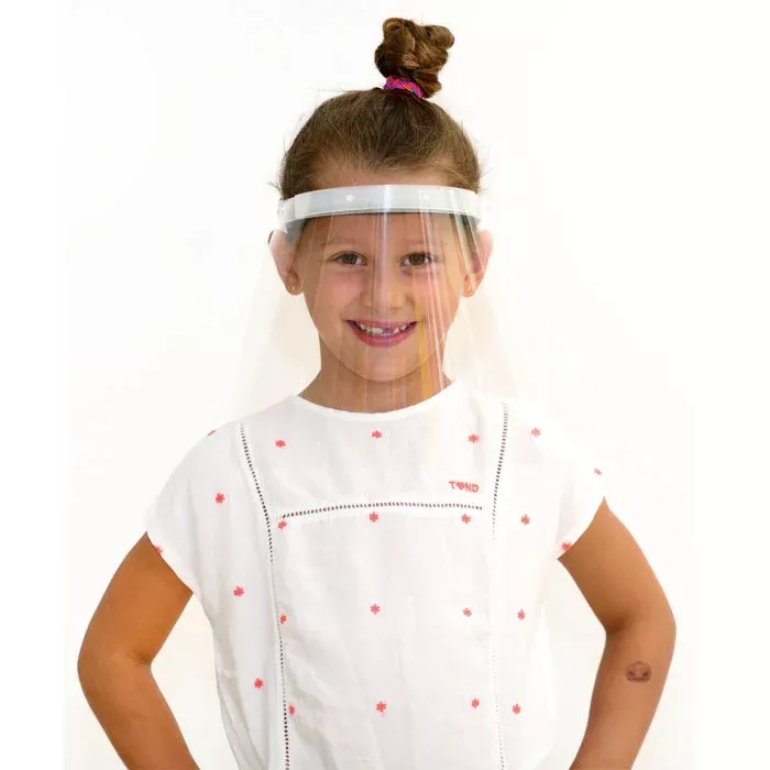 Gesichtsschutz, Kinder, weißes Kleid, rosa Punkte, Dutt