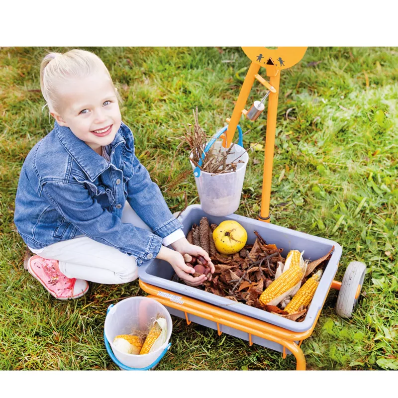 Kinderwagen, Gartenwerkzeug, Herbstsammlung, Korb, Maiskolben
