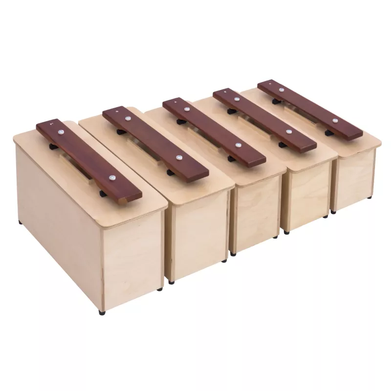 Gasbeton Bank, Holzbanken, robusteBasis, verstellbareBeine, hellesHolz