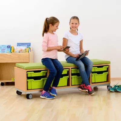 kinder, bänke, staurauszug, grüne behälter, bildung